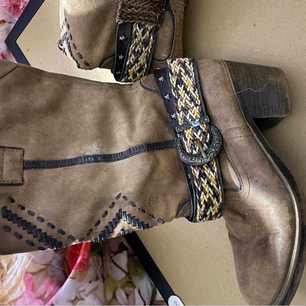 Boots love my boots just need more closet space size 8 high heel cowboy boots